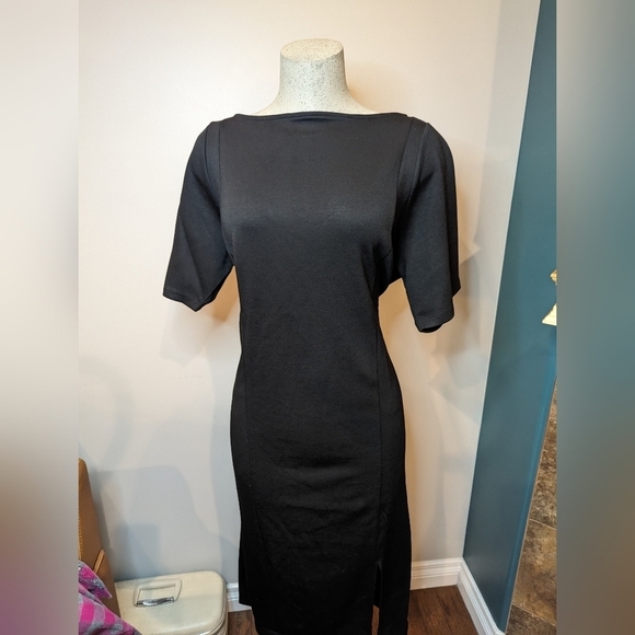 TORRID Midi Studio Cupro boatneck Bodycon Dress, black size 2x or 3x - Picture 9 of 12